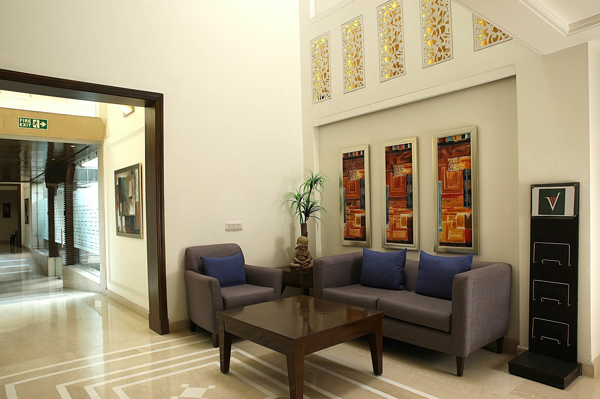 Inde Hotel Signature Tower Gurgaon Extérieur photo
